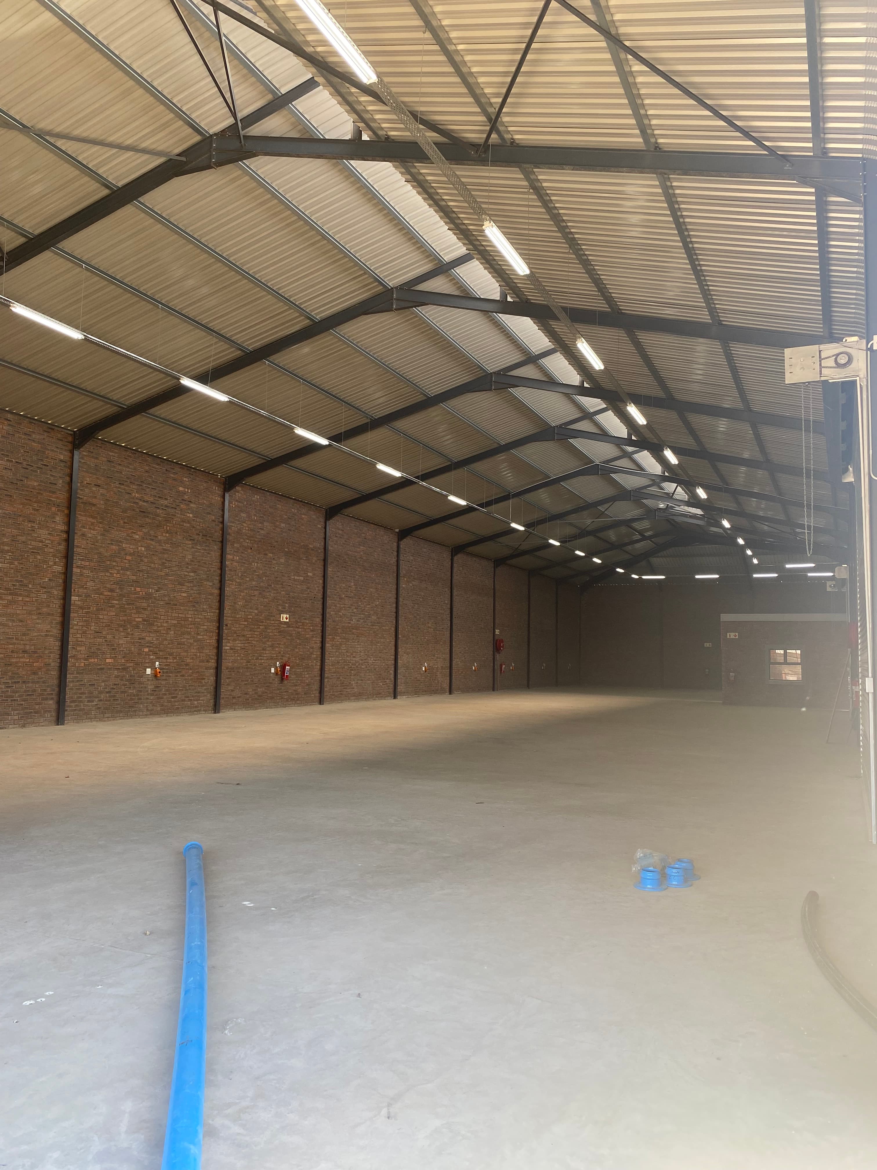 Storage Units/Offices in Mossdustria 