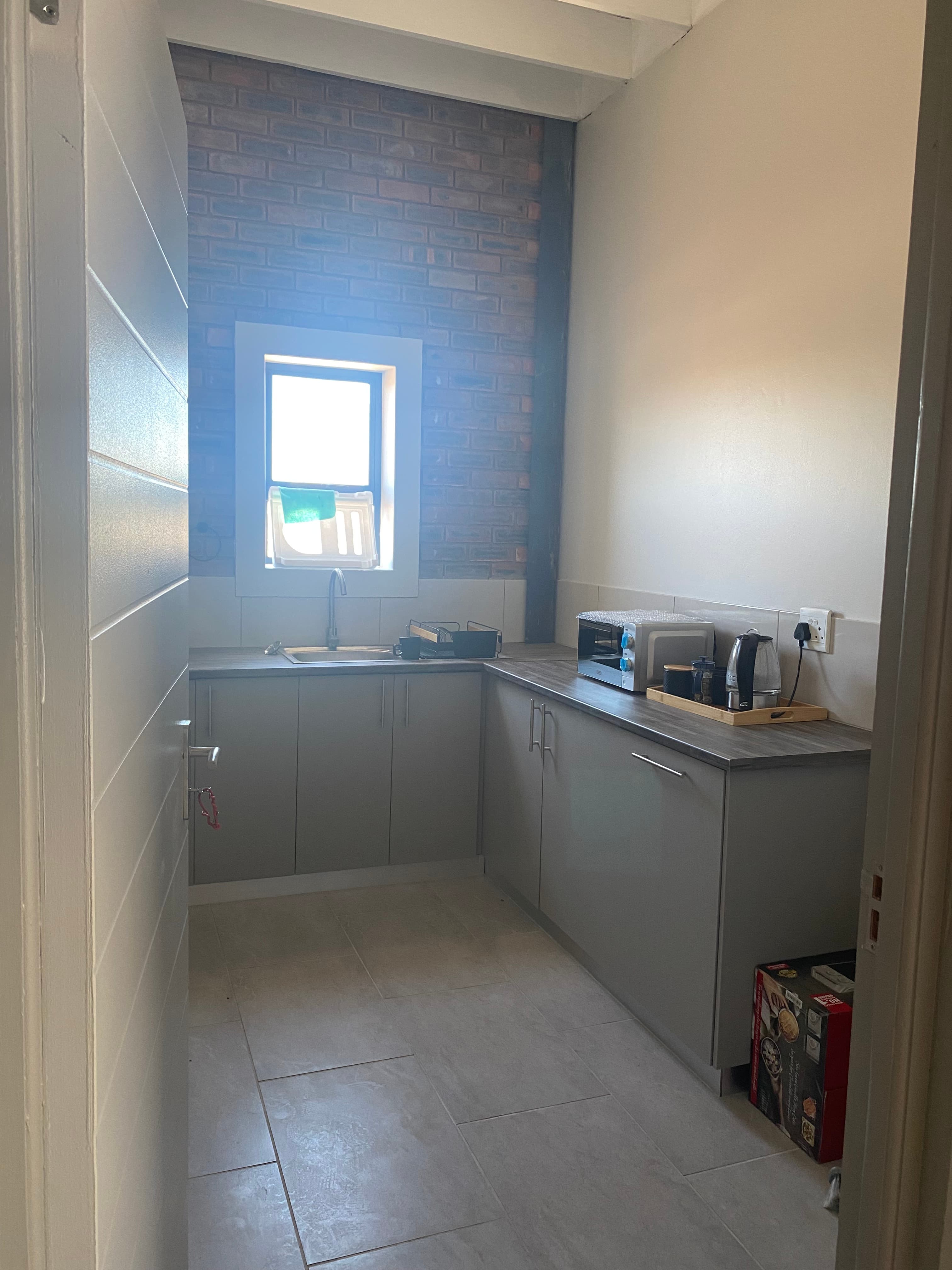 Storage Units/Offices in Mossdustria 