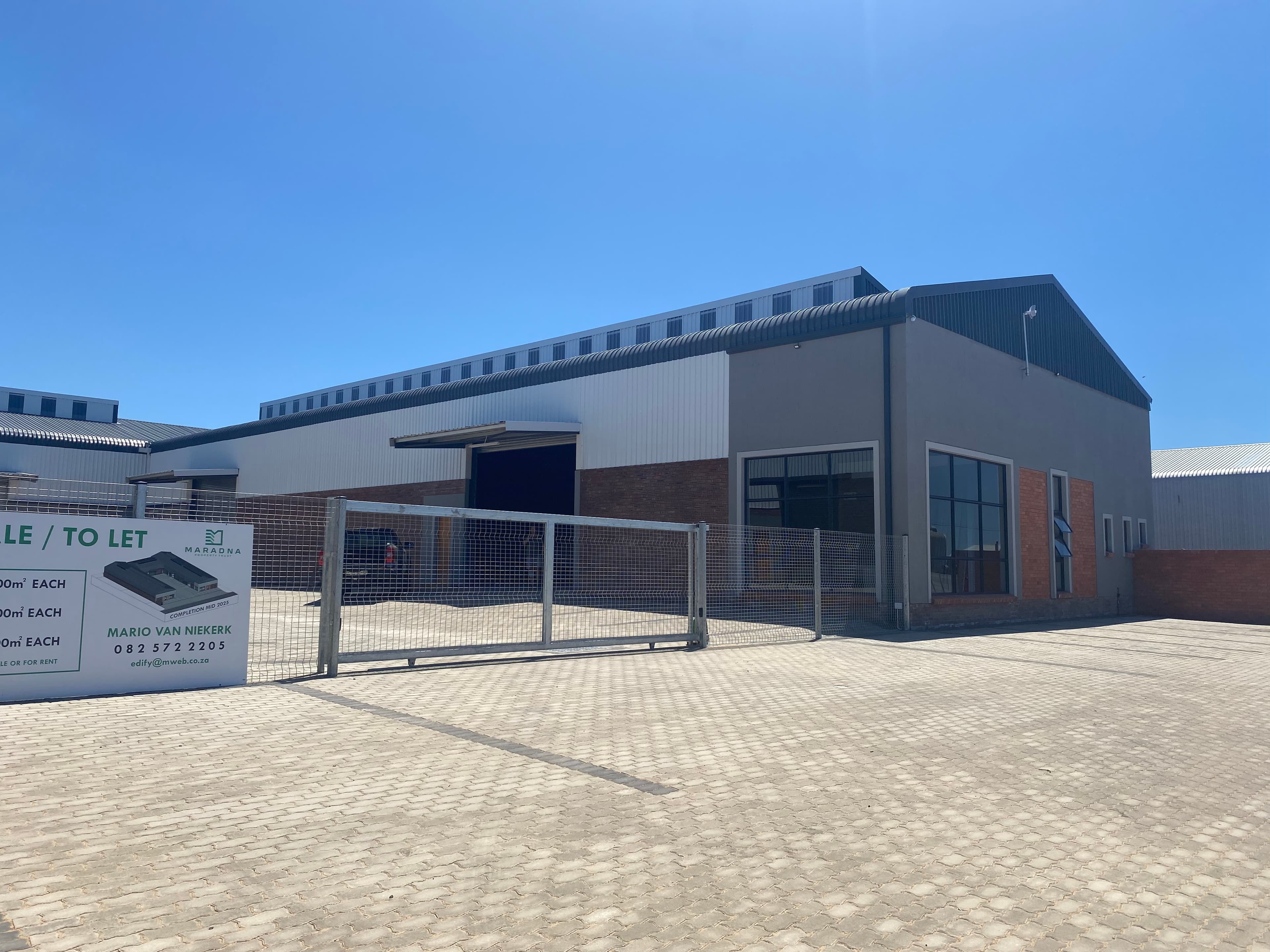 Storage Units/Offices in Mossdustria 