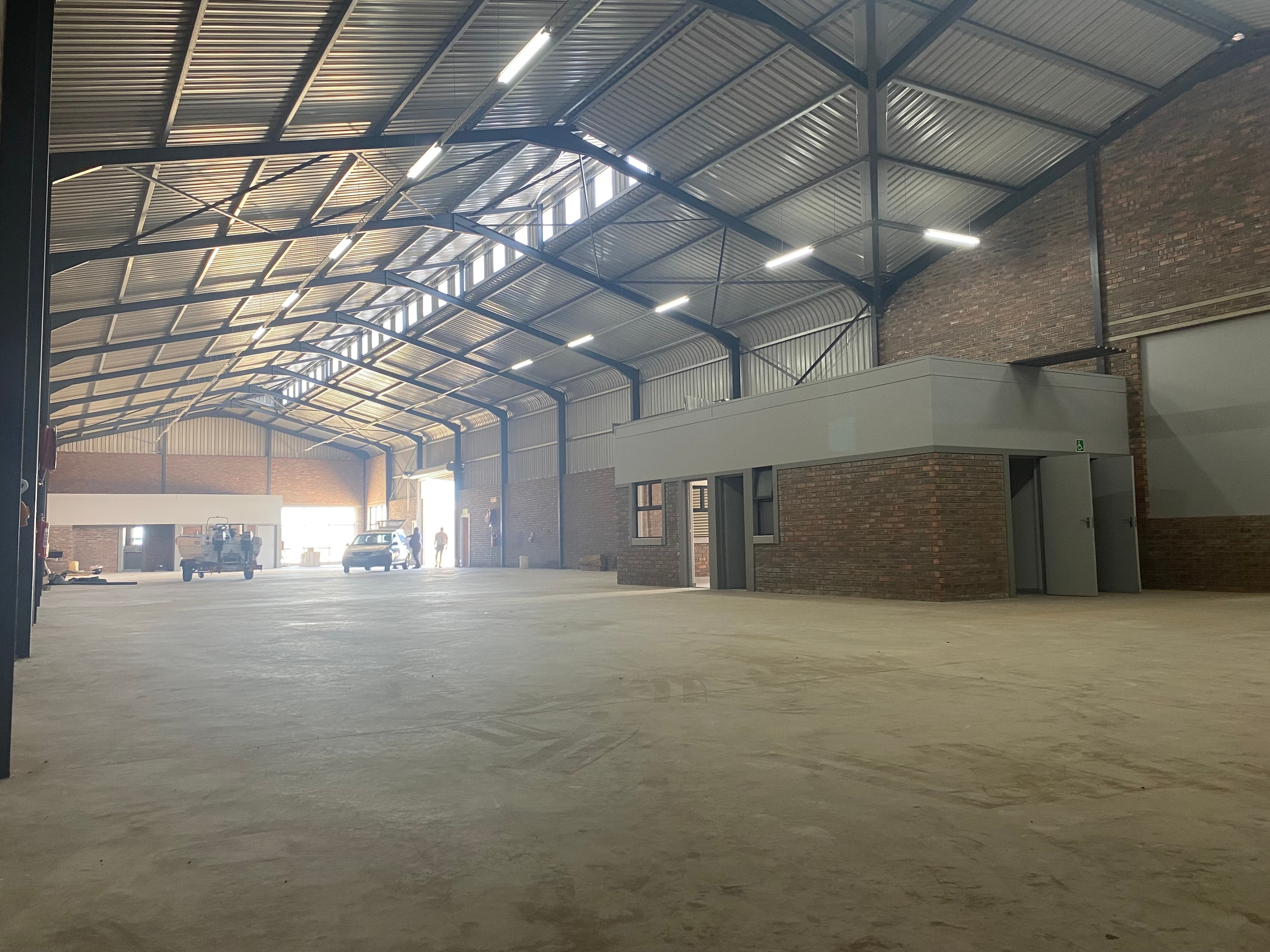 Storage Units/Offices in Mossdustria 