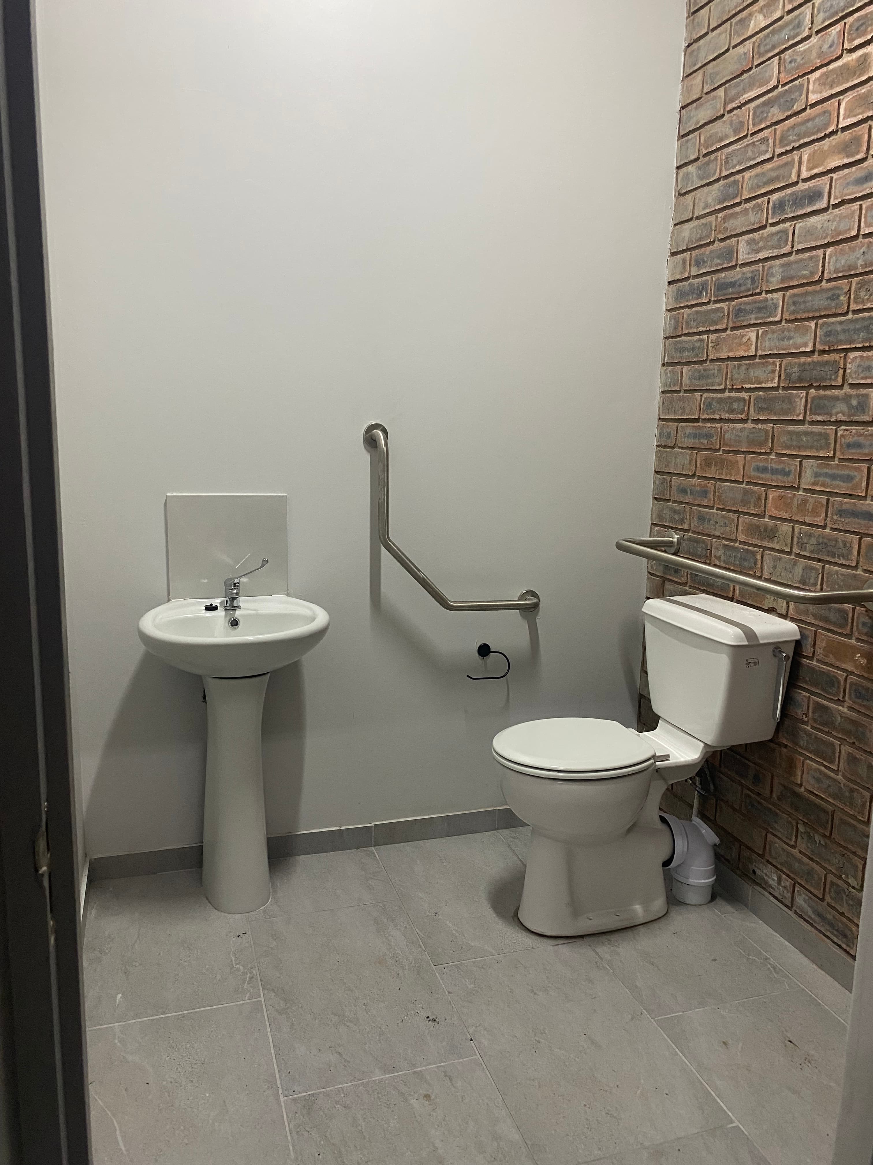 Storage Units/Offices in Mossdustria 