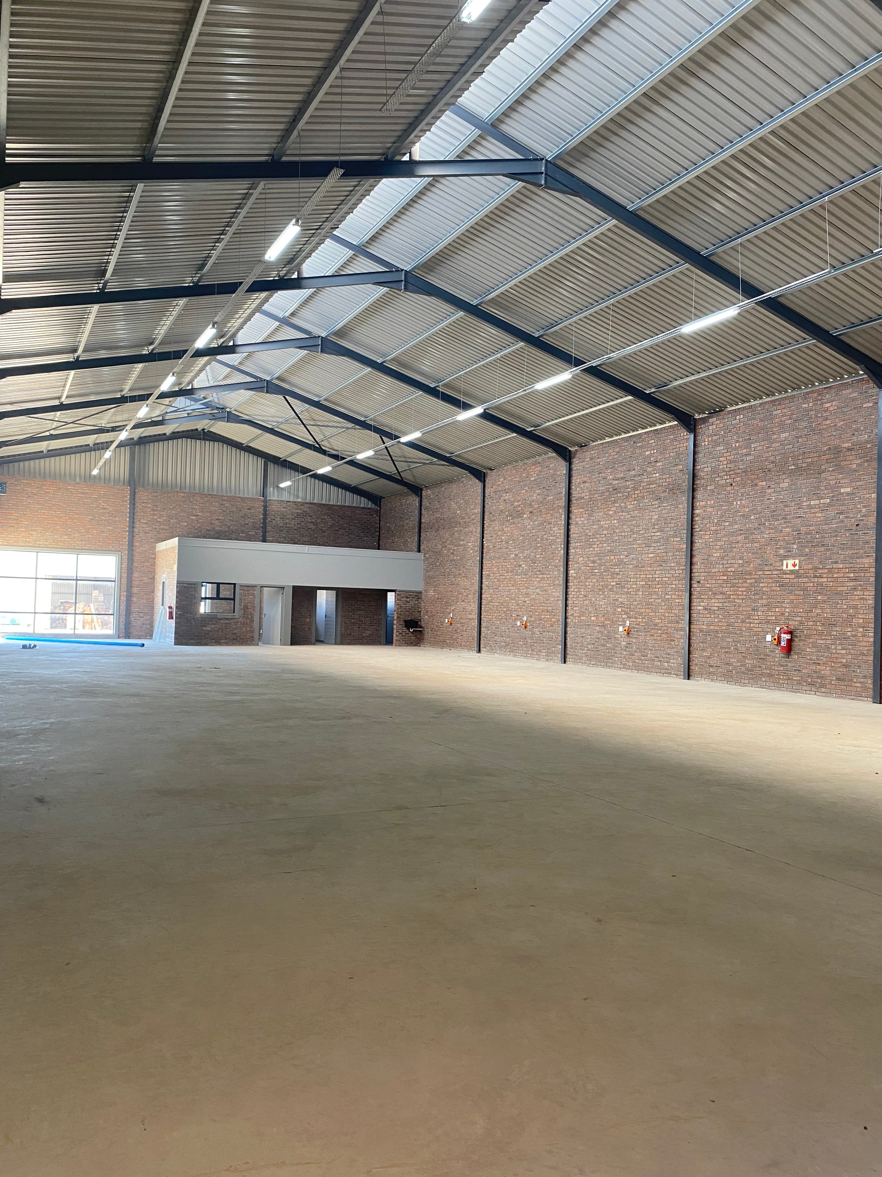 Storage Units/Offices in Mossdustria 