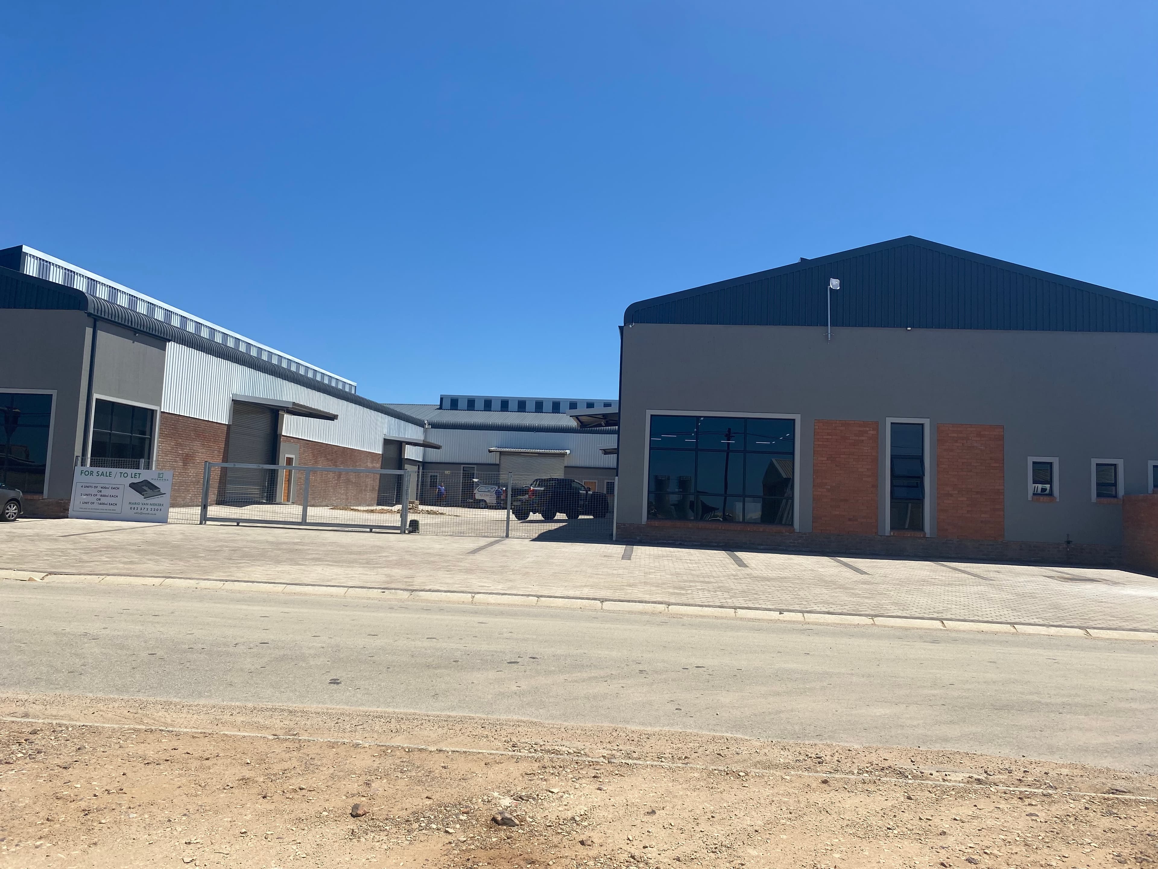 Storage Units/Offices in Mossdustria 