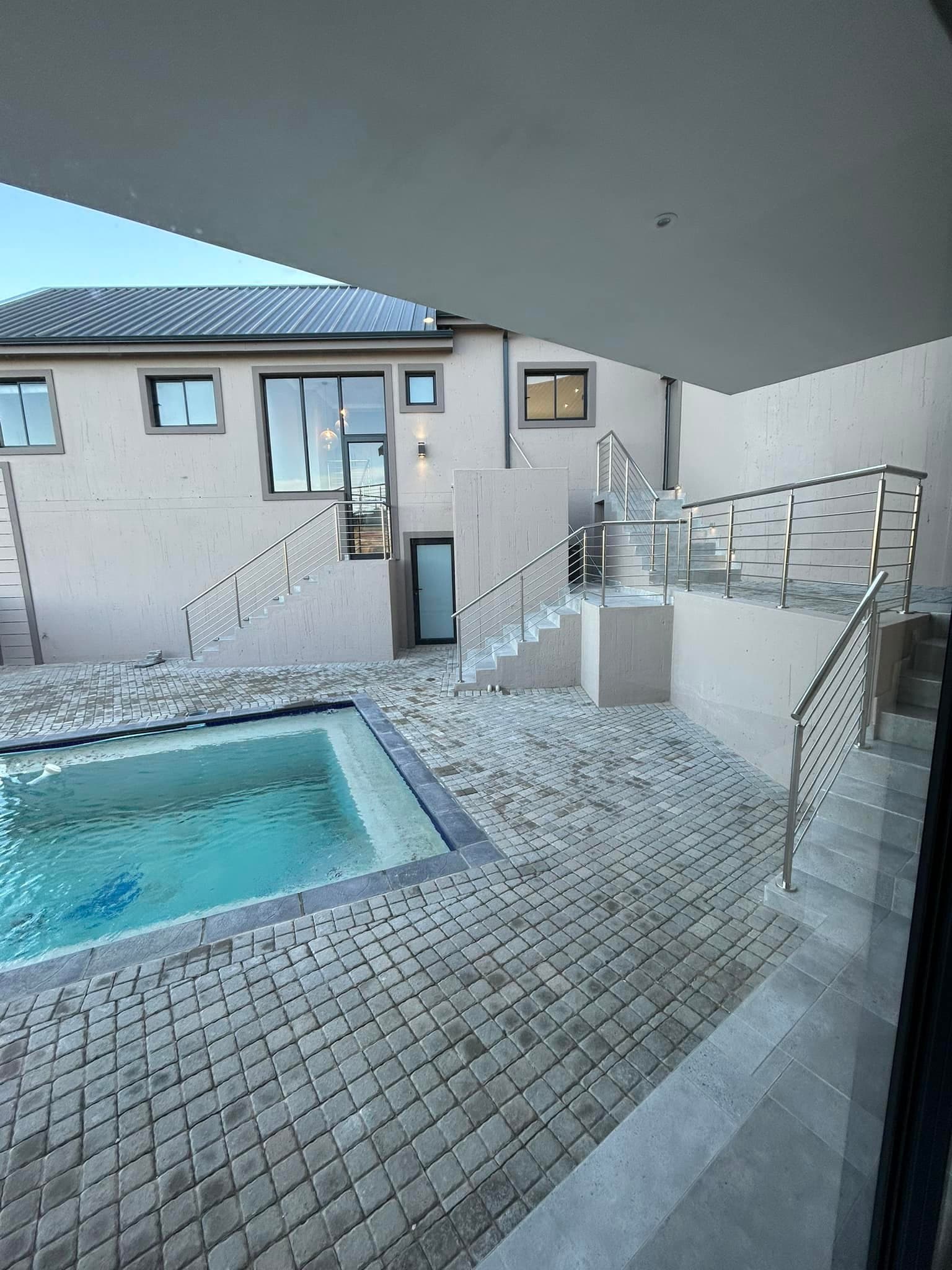 House in Outeniquasbosch